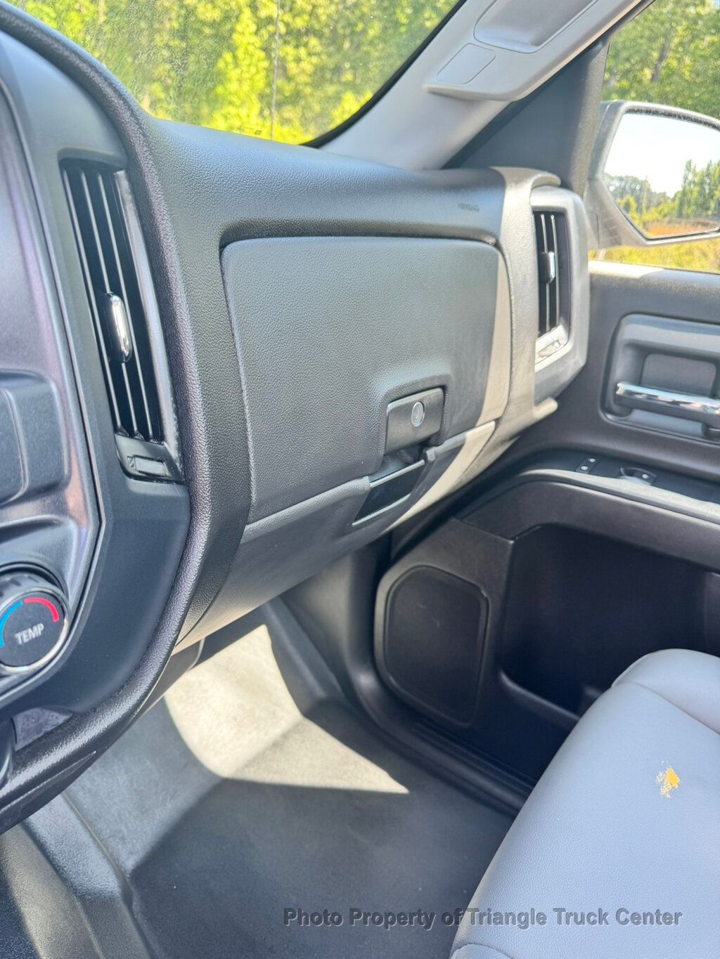 2016 Chevrolet 1500HD PICK UP JUST 20k MILES! SUPER NICE UNIT! POWER EQUIPMENT! FINANCE OR LEASE! - 23016283 - 26