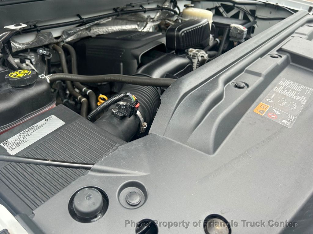 2016 Chevrolet 2500HD CREW CAB UTILITY 4X4 JUST 34k MILES! +WOW! LOOK INSIDE BOXES! SUPER CLEAN UNIT! - 22040741 - 51