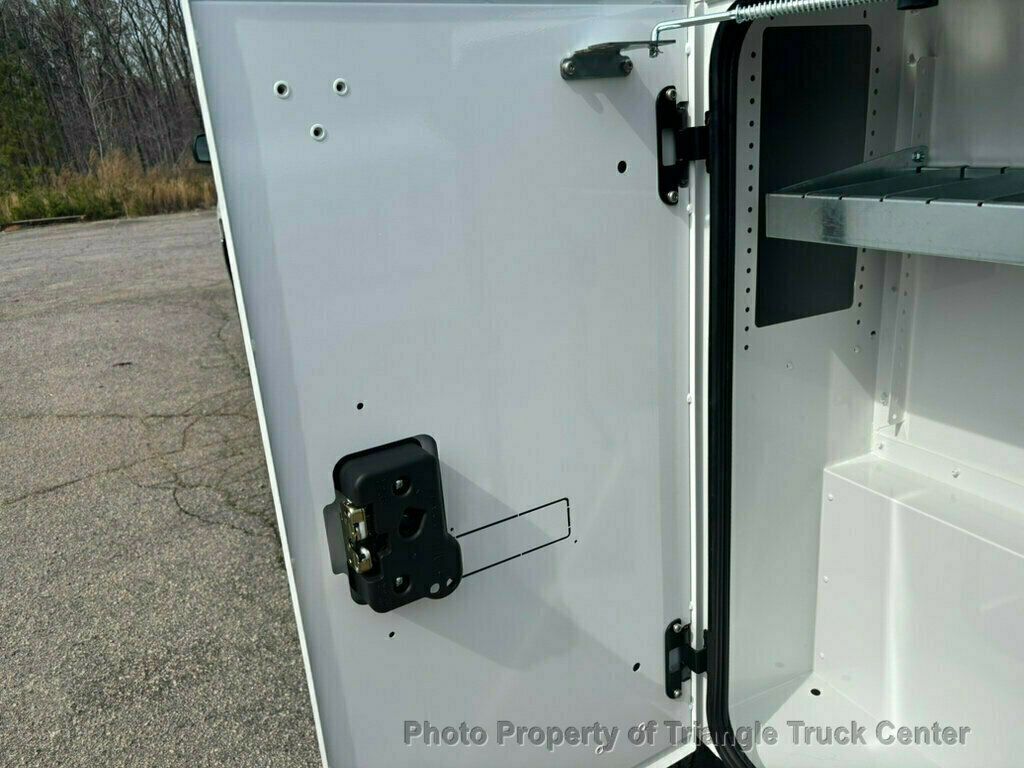 2016 Chevrolet 2500HD HEAVY SPEC CREW UTILITY JUST 38k MILES! +SUPER CLEAN UNIT! WOW LOOK INSIDE BOXES! - 22989176 - 16