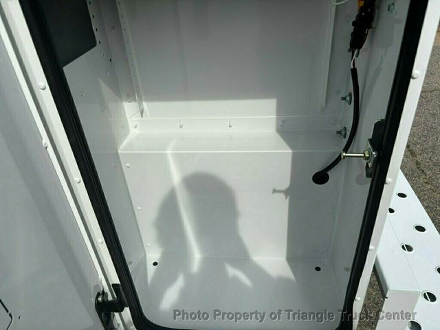 2016 Chevrolet 2500HD HEAVY SPEC CREW UTILITY JUST 38k MILES! +SUPER CLEAN UNIT! WOW LOOK INSIDE BOXES! - 22989176 - 17