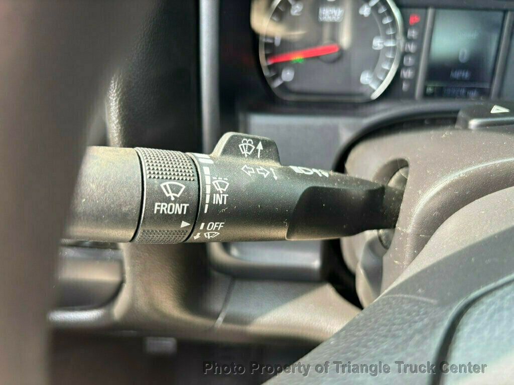 2016 Chevrolet 2500HD HEAVY SPEC CREW UTILITY JUST 38k MILES! +SUPER CLEAN UNIT! WOW LOOK INSIDE BOXES! - 22989176 - 38