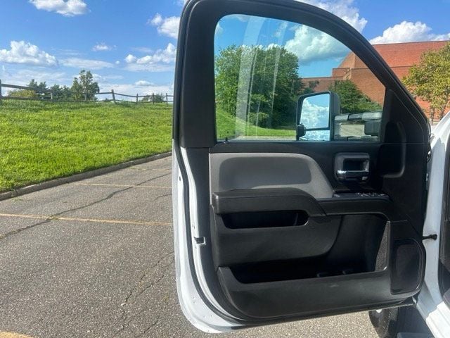 2016 Chevrolet 3500 HD 12 FOOT BOX TRUCK WITH ONLY 26,000 ORIGINAL MILES FINE EXAMPLE - 22512220 - 13