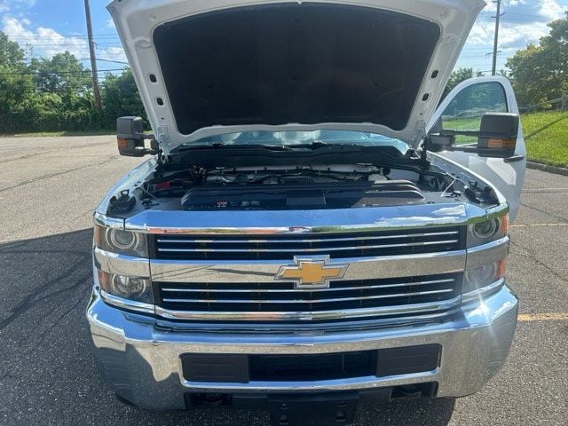 2016 Chevrolet 3500 HD 12 FOOT BOX TRUCK WITH ONLY 26,000 ORIGINAL MILES FINE EXAMPLE - 22512220 - 42