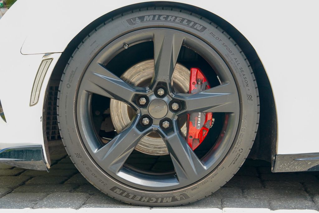 2016 Chevrolet Camaro  - 23037533 - 14