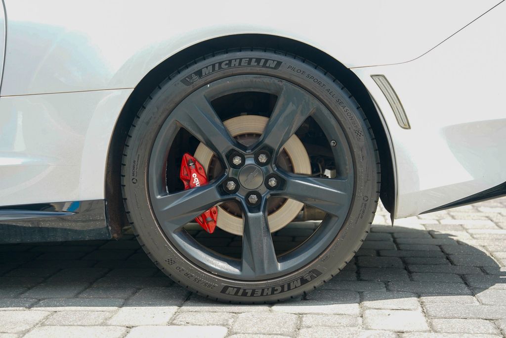 2016 Chevrolet Camaro  - 23037533 - 17