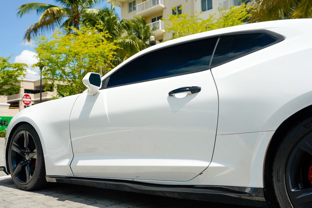 2016 Chevrolet Camaro  - 23037533 - 19