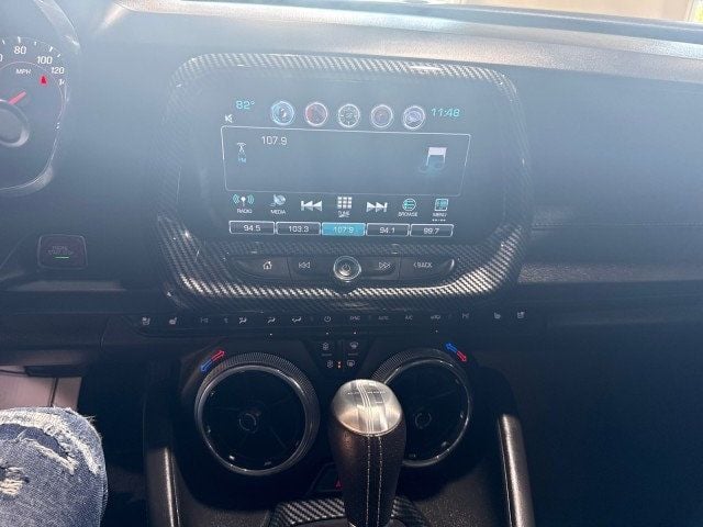 2016 Chevrolet Camaro 2dr Convertible 2SS - 22939793 - 24