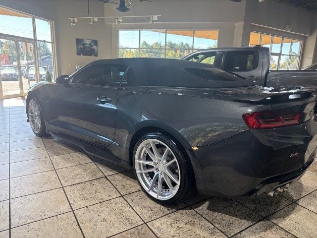 2016 Chevrolet Camaro 2dr Convertible 2SS - 22939793 - 3