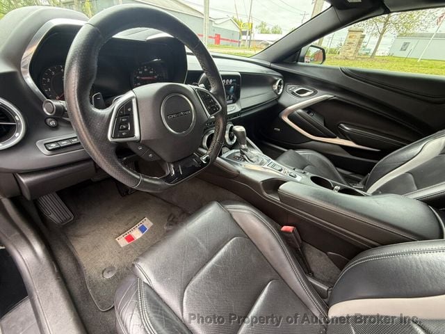 2016 Chevrolet Camaro 2dr Convertible LT w/2LT - 23019592 - 12