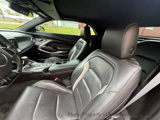 2016 Chevrolet Camaro 2dr Convertible LT w/2LT - 23019592 - 13