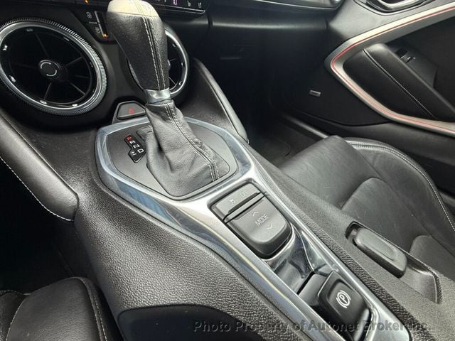 2016 Chevrolet Camaro 2dr Convertible LT w/2LT - 23019592 - 18