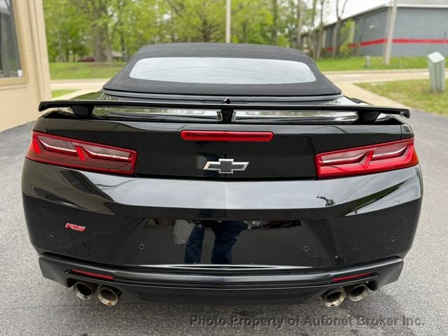2016 Chevrolet Camaro 2dr Convertible LT w/2LT - 23019592 - 40