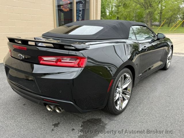 2016 Chevrolet Camaro 2dr Convertible LT w/2LT - 23019592 - 43