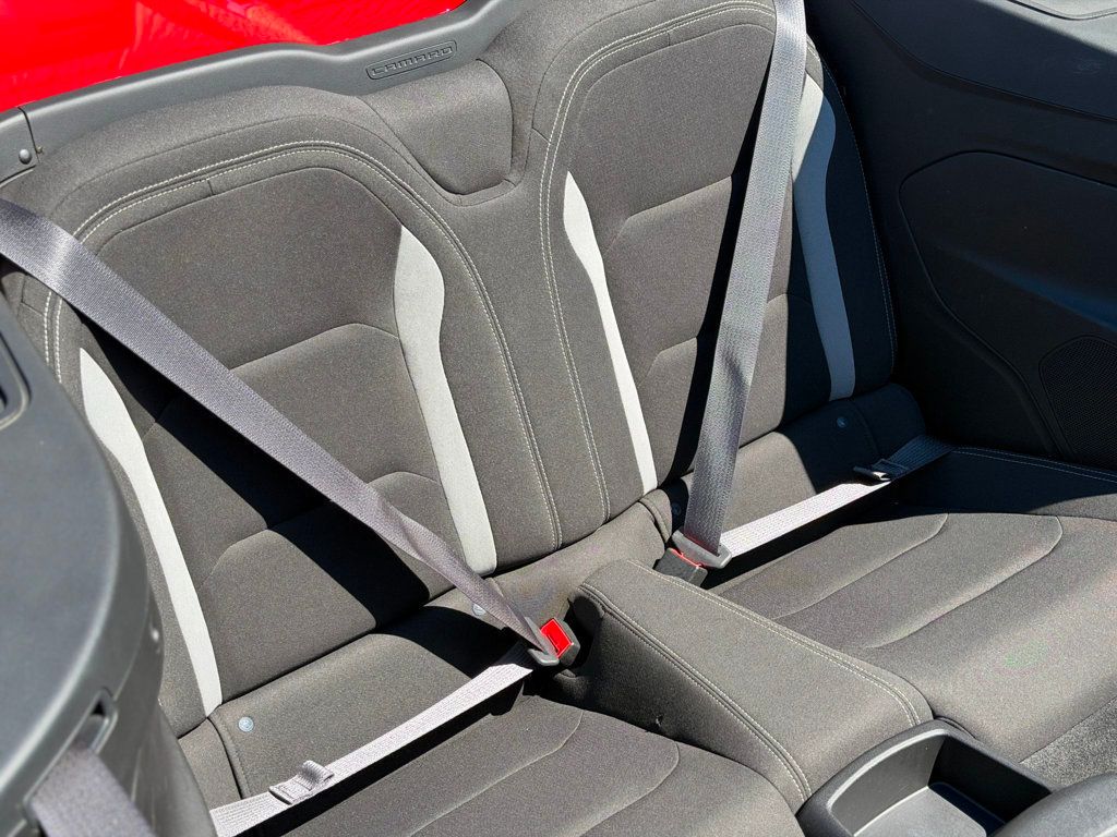 2016 Chevrolet Camaro 2dr Convertible SS w/1SS - 23008186 - 22