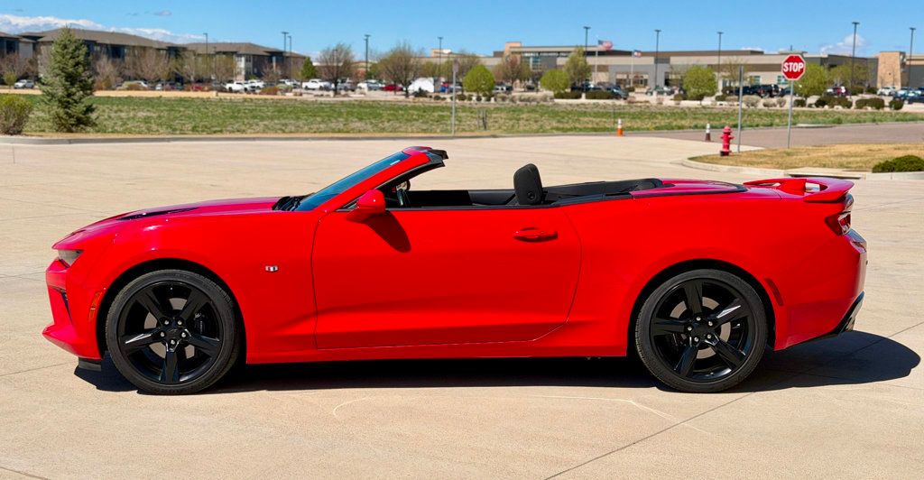 2016 Chevrolet Camaro 2dr Convertible SS w/1SS - 23008186 - 7
