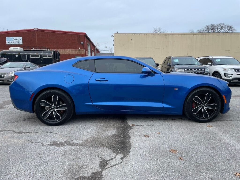 2016 Chevrolet Camaro 2dr Coupe 1LT - 22713452 - 5