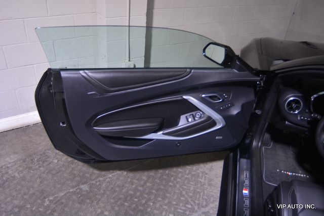 2016 Chevrolet Camaro 2dr Coupe 2SS - 22887112 - 10