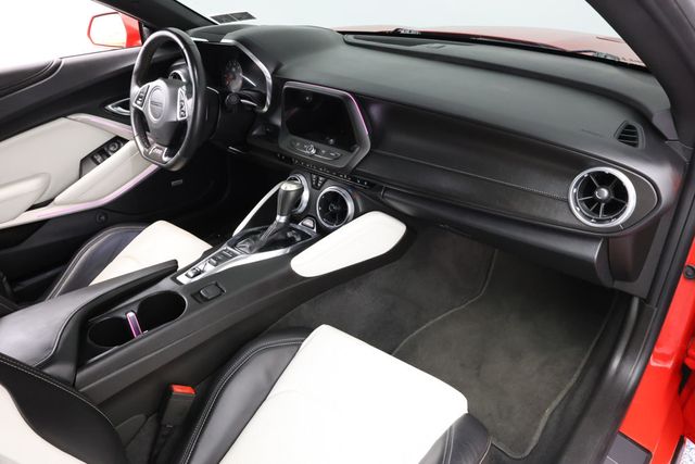 2016 Chevrolet Camaro 2dr Coupe 2SS with Magnetic Ride Control & Power Sunroof - 22938596 - 21