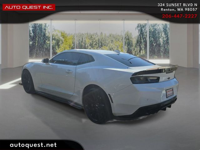 2016 Chevrolet Camaro 2dr Coupe SS w/2SS - 23082938 - 6