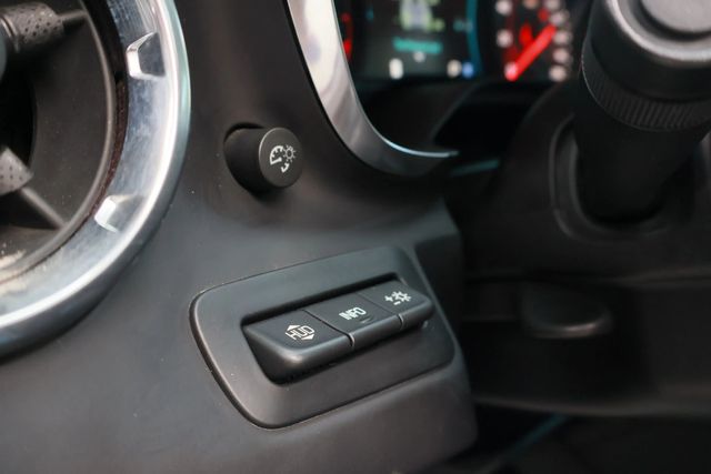 2016 Chevrolet Camaro 2SS, NAVIGATION, HUD, BLINDSPOT, BLUETOOTH, BOSE SOUND, HID LTS! - 22898336 - 20