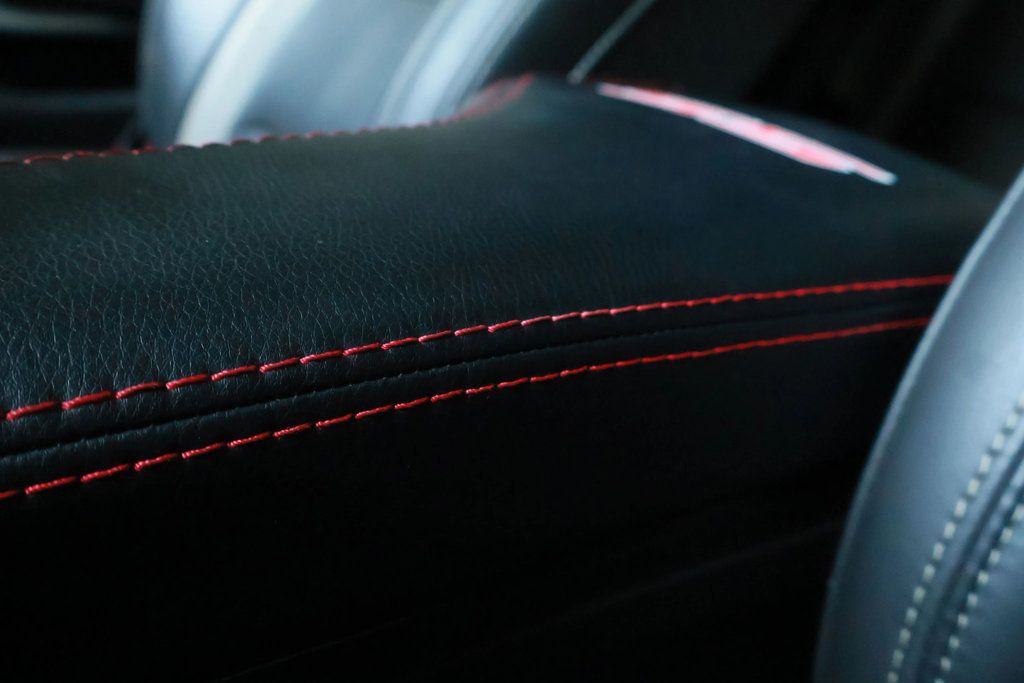 2016 Chevrolet Camaro 2SS Coupe photo 35