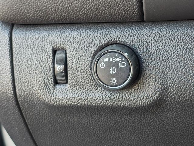 2016 Chevrolet Colorado 2WD Crew Cab 128.3" LT - 22943638 - 39