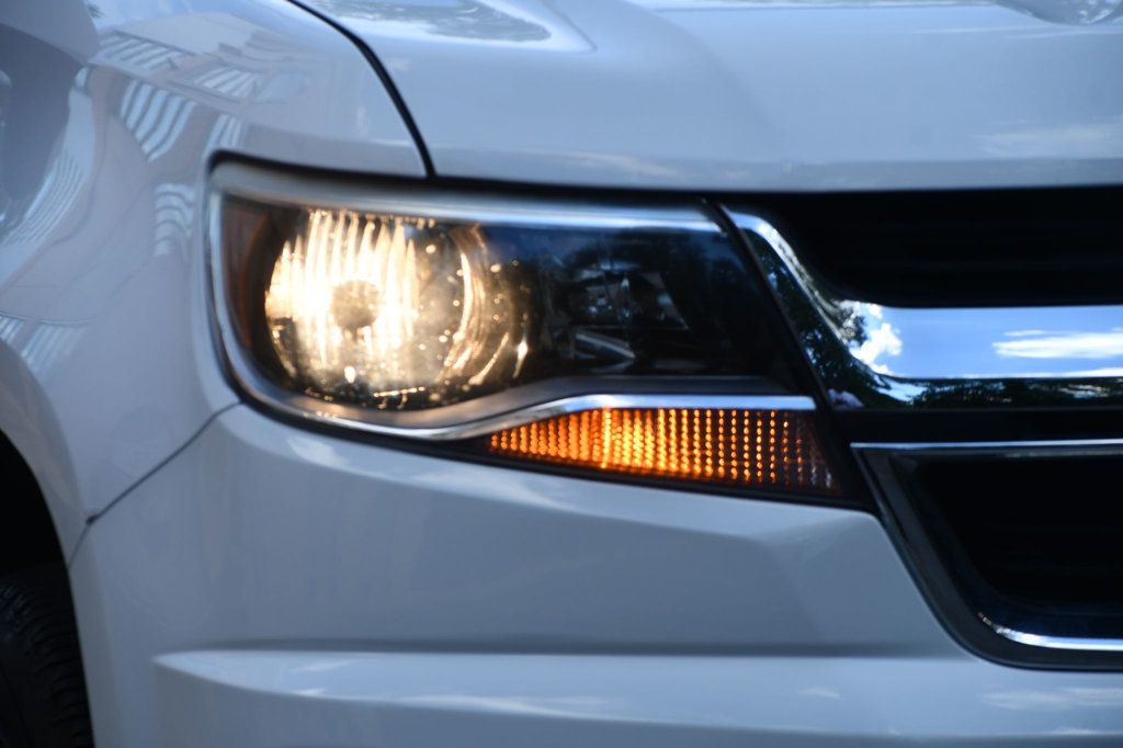 2016 Chevrolet Colorado LT photo 9
