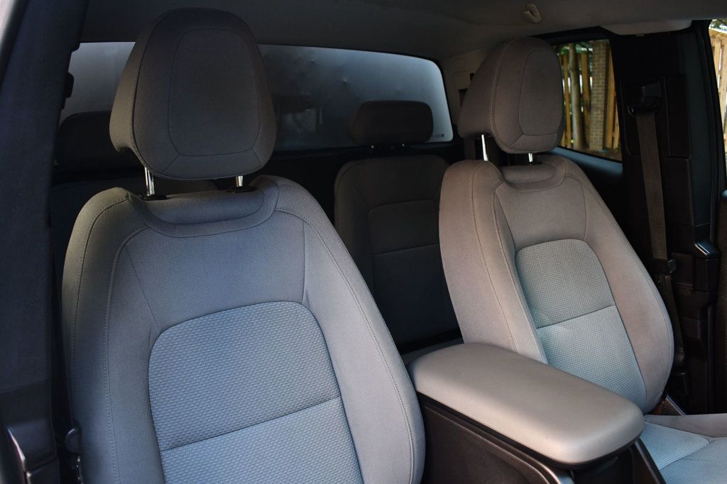 2016 Chevrolet Colorado LT photo 30