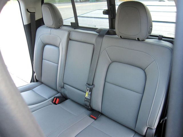 2016 Chevrolet Colorado 4WD Crew Cab 140.5" LT - 22934909 - 32
