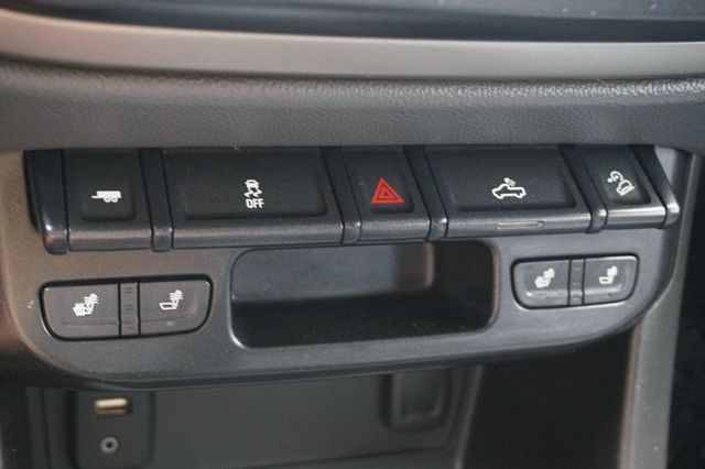 2016 Chevrolet Colorado Z7, 4X4, PREMIUM WHEELS, RUNNING BOARDS, TOWING PACKAGE - 23006511 - 35