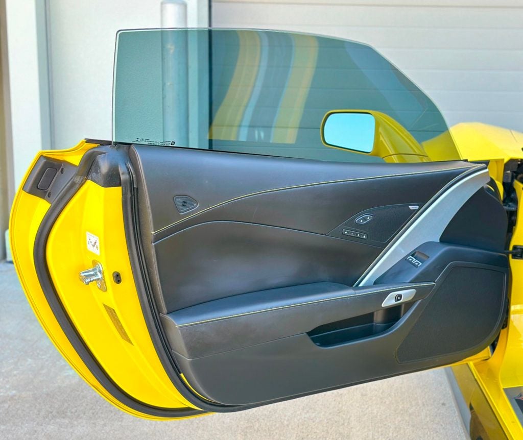 2016 Chevrolet Corvette Z06 3LZ Coupe photo 25