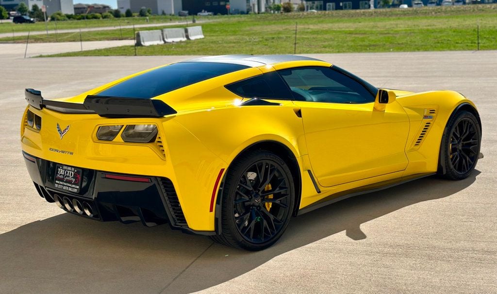 2016 Chevrolet Corvette Z06 3LZ Coupe photo 7