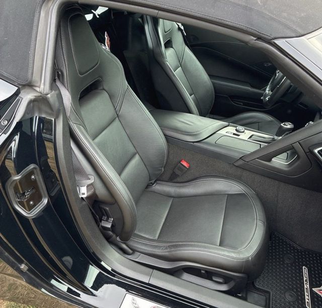 2016 Chevrolet Corvette 2dr Stingray Convertible w/1LT - 22918071 - 17