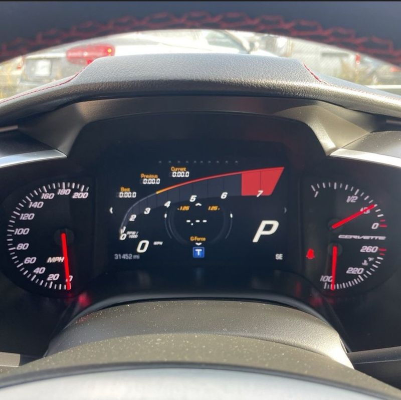 2016 Chevrolet Corvette 2dr Stingray Convertible w/2LT - 22950707 - 11