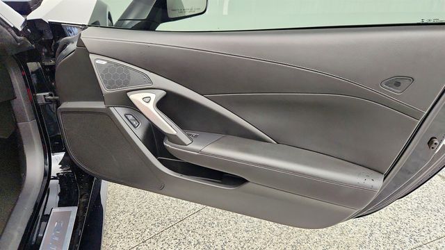 2016 Chevrolet Corvette 2dr Stingray Coupe w/1LT - 23001257 - 22