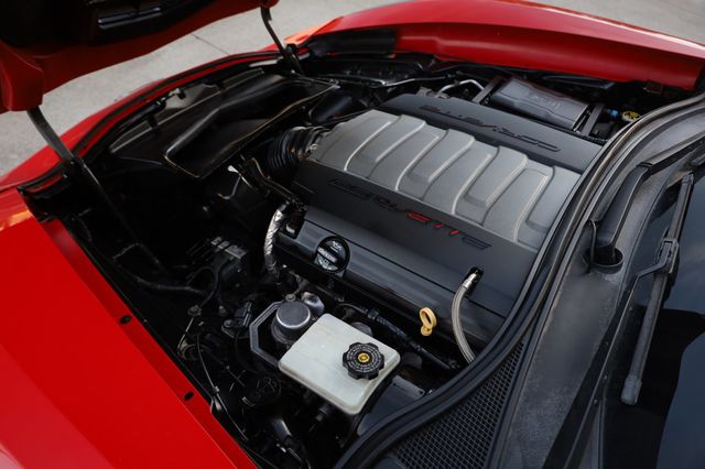 2016 Chevrolet Corvette 2dr Stingray Coupe w/2LT - 22877809 - 9