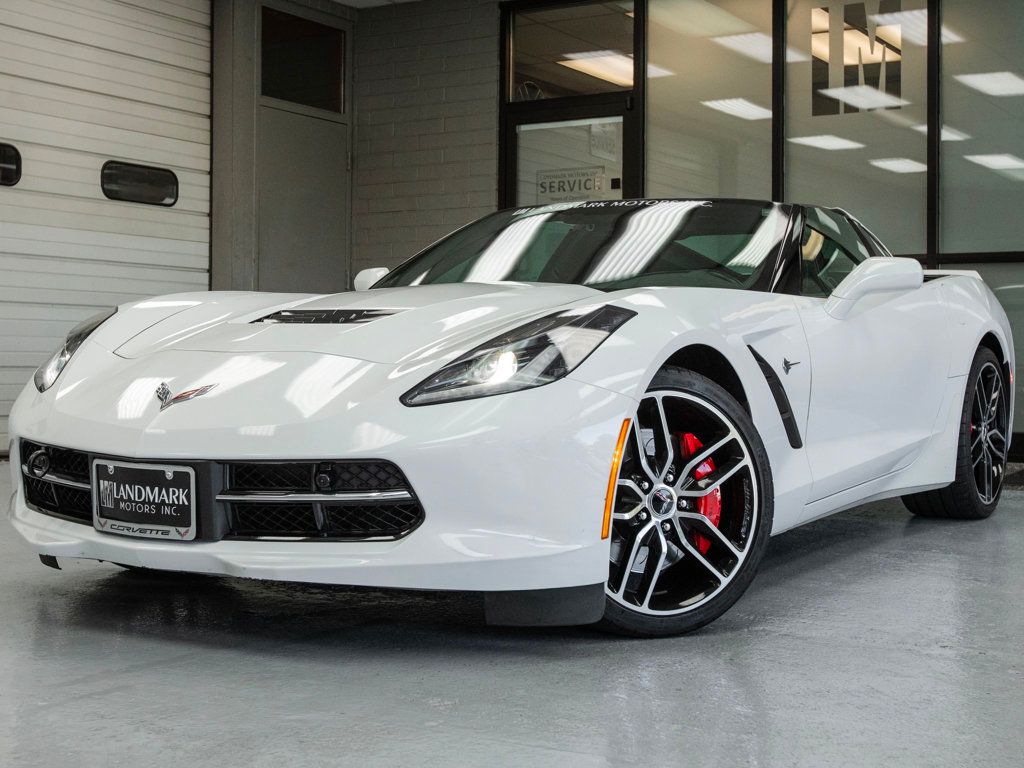 2016 Chevrolet Corvette Stingray Z51 Coupe 2LT photo 2
