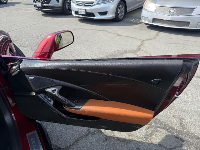 2016 Chevrolet Corvette 2dr Stingray Z51 Coupe w/2LT - 22989716 - 21