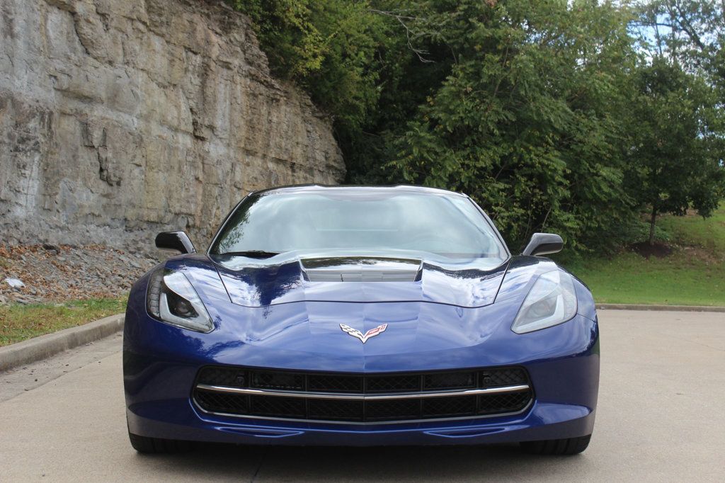 2016 Chevrolet Corvette Stingray Z51 Coupe 2LT photo 2