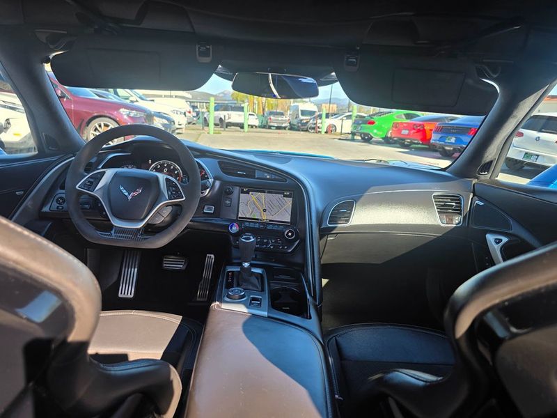 2016 Chevrolet Corvette 2dr Stingray Z51 Coupe w/3LT - 22970322 - 23