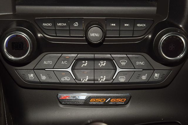 2016 Chevrolet Corvette 2dr Z06 Convertible w/2LZ - 23061773 - 37