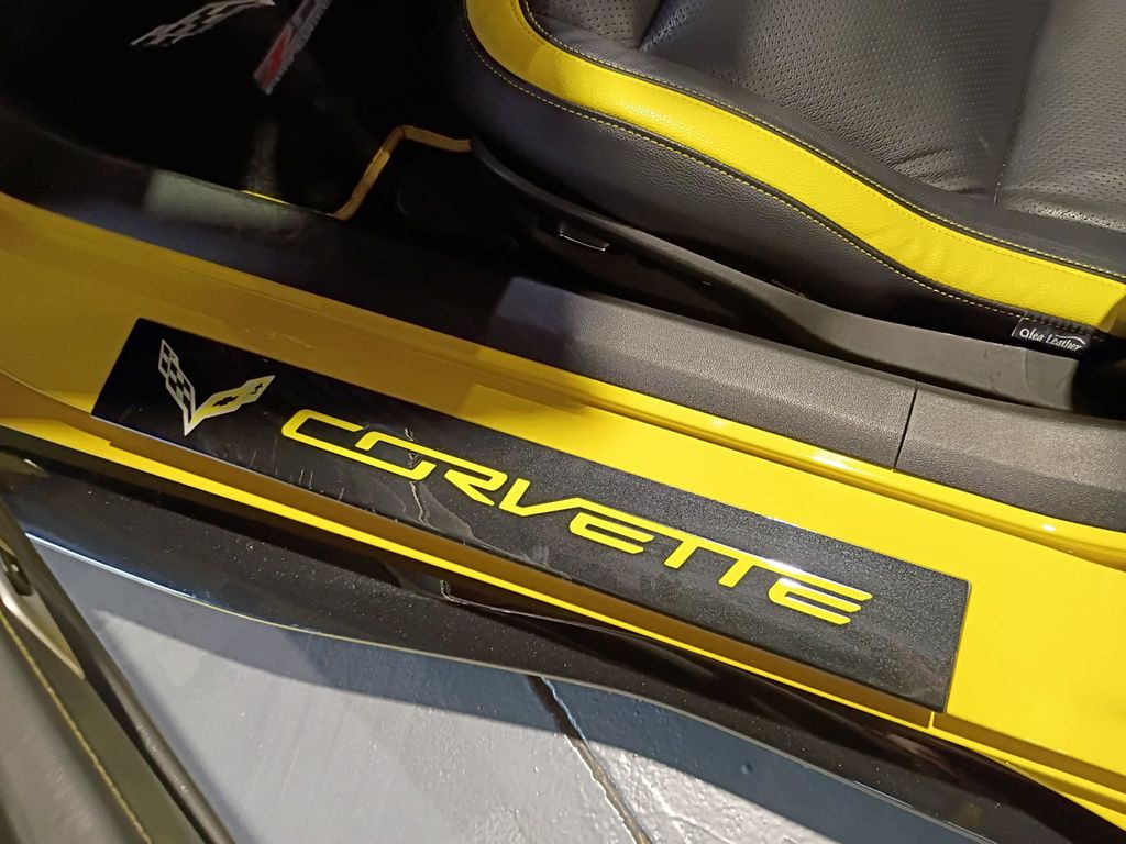 2016 Chevrolet Corvette 2dr Z06 Convertible w/2LZ Clean Autocheck - 23097096 - 22