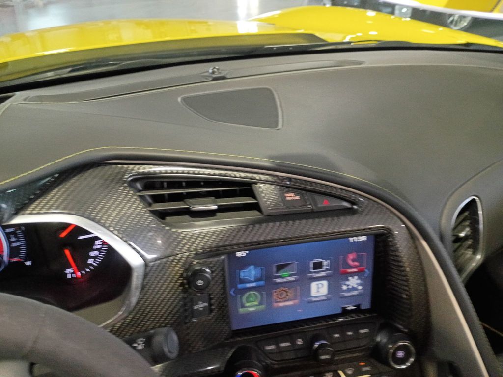 2016 Chevrolet Corvette 2dr Z06 Convertible w/2LZ Clean Autocheck - 23097096 - 28