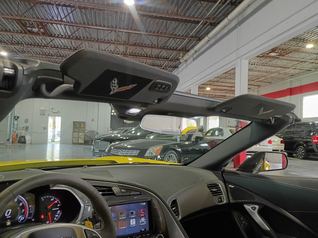 2016 Chevrolet Corvette 2dr Z06 Convertible w/2LZ Clean Autocheck - 23097096 - 33