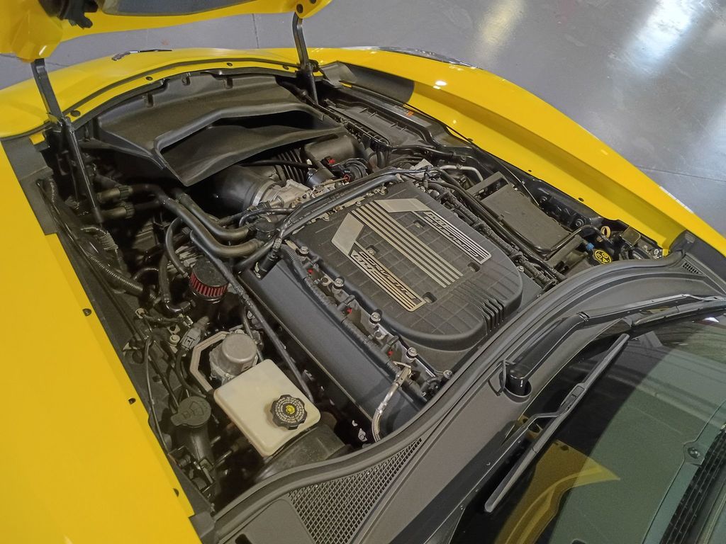 2016 Chevrolet Corvette 2dr Z06 Convertible w/2LZ Clean Autocheck - 23097096 - 46