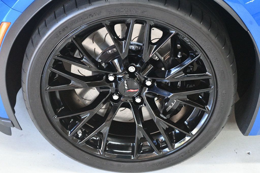 2016 Chevrolet Corvette Z06 Coupe 2LZ photo 18
