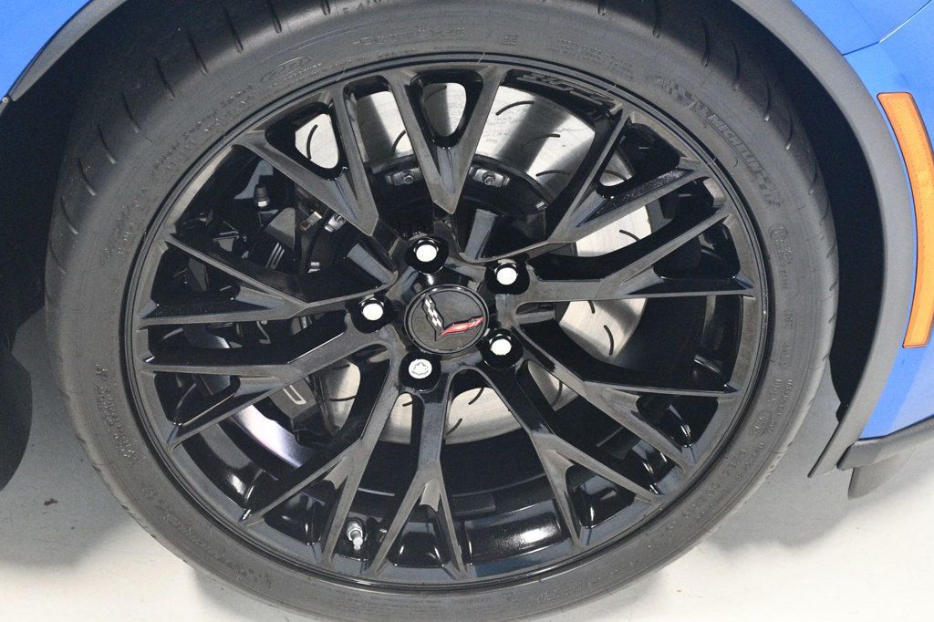 2016 Chevrolet Corvette Z06 Coupe 2LZ photo 20