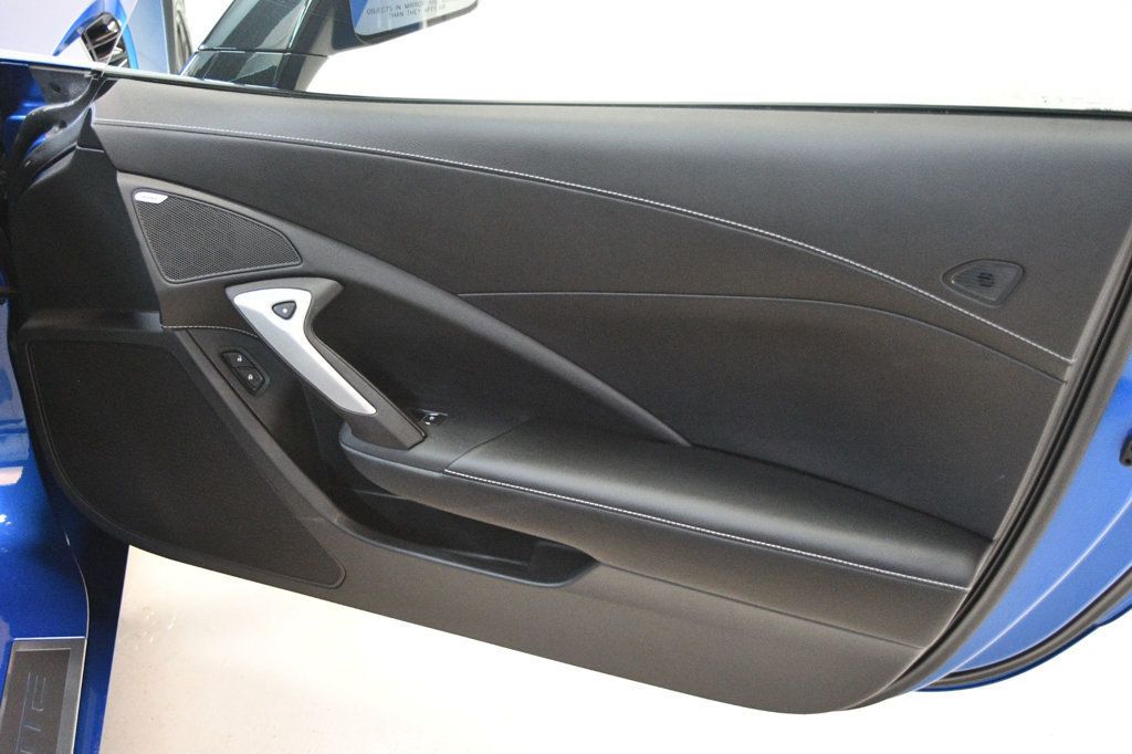 2016 Chevrolet Corvette Z06 Coupe 2LZ photo 22