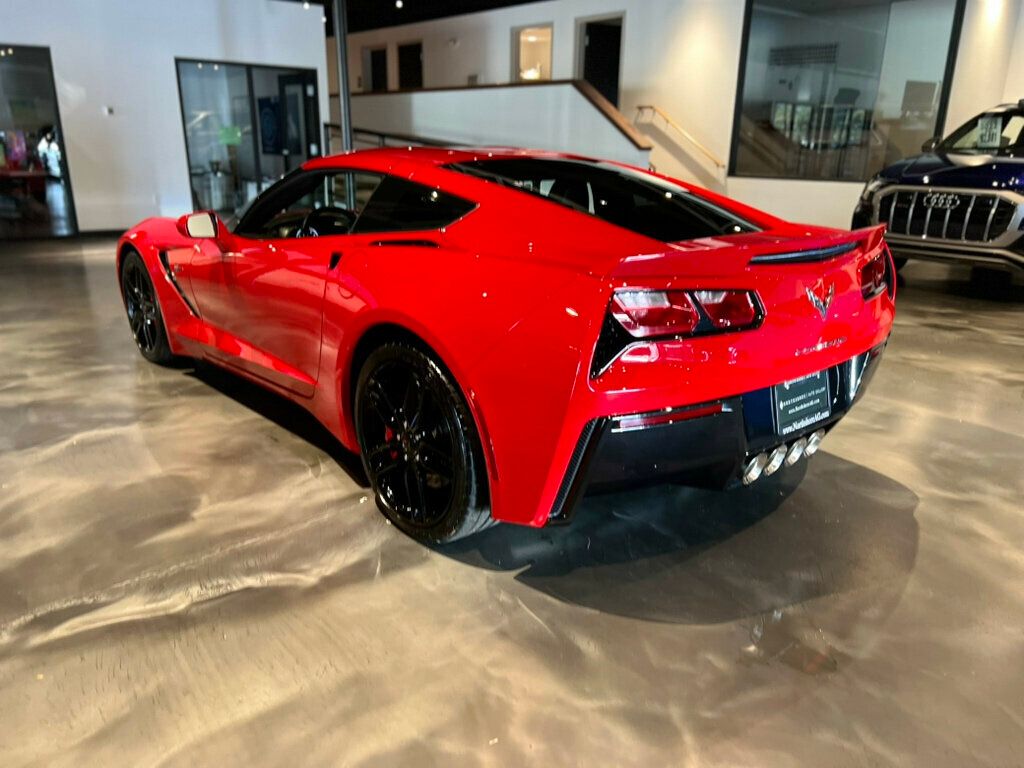 2016 Chevrolet Corvette 3LT Coupe photo 3