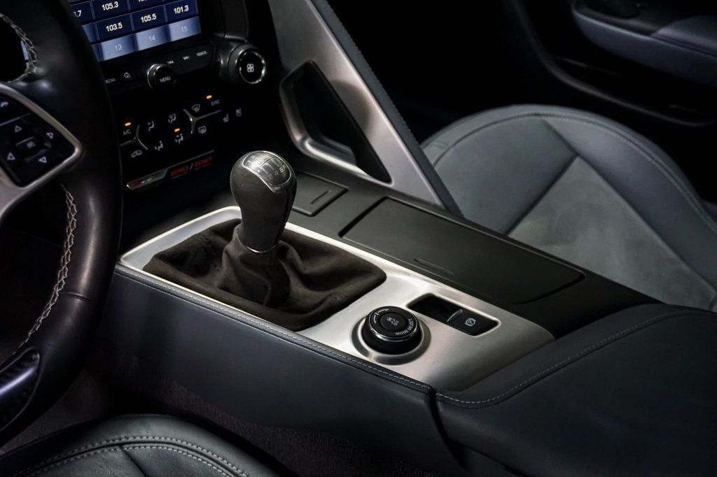 2016 Chevrolet Corvette *Z06 2LZ* *7-Speed Manual* *Carbon Aero* - 22912890 - 16